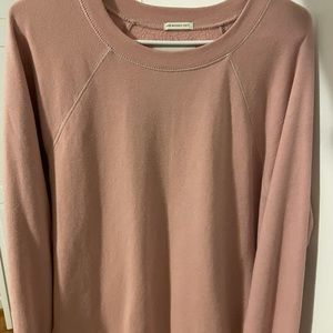 American Eagle ‘Ahh-mazingly soft’ Crewneck